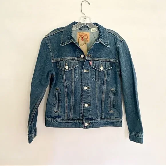 NWT Levi's Ex-Boyfriend Trucker Jean Jacket - Picture 8 of 16